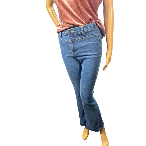 (6 for $25) Flower Power High Rise 70s Style Flare Jeans with Floral Embroidery - Picture 3 of 6